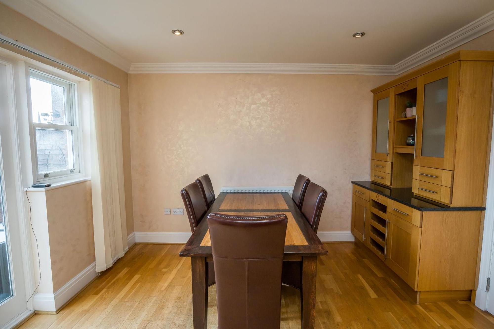 Spacious, 3 Bed House For 6 In Central Chester Hotel Kültér fotó