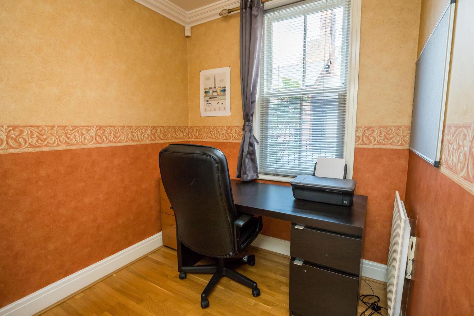 Spacious, 3 Bed House For 6 In Central Chester Hotel Kültér fotó